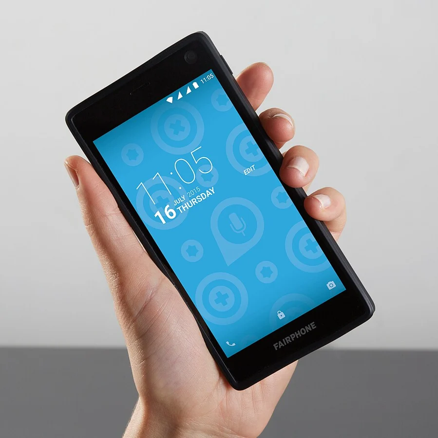 Fairphone 2 mit abgenommener Rückschale, die einzeln tauschbaren Module sind sichtbar